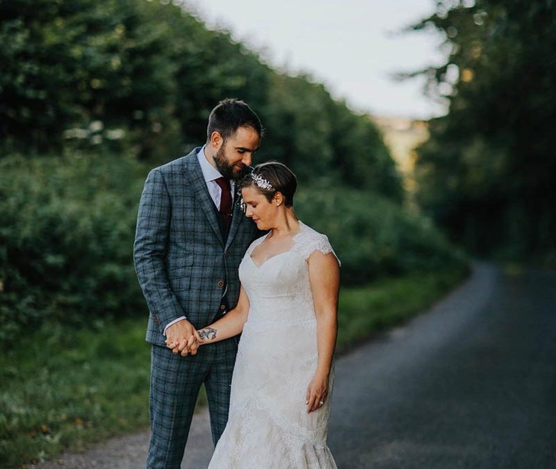 Relaxed Wedding at Farbridge Barn in Sussex